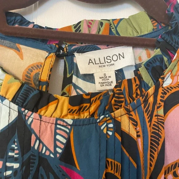 ALLISON Dress - Picture 2 of 3